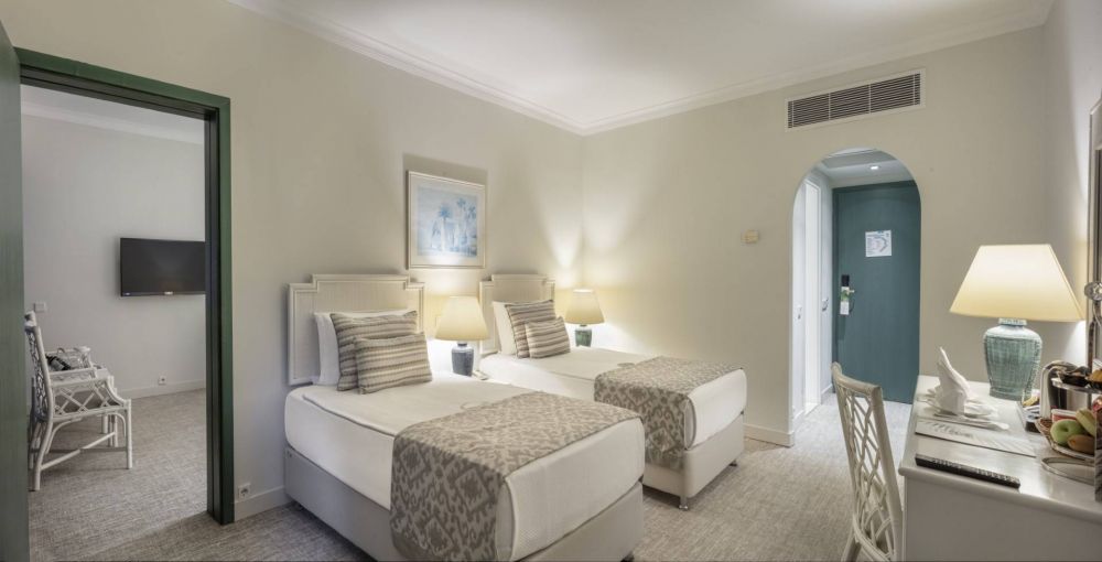 FAMILY ROOM (2 CONNECTION ROOM), Mirage Park Resort 5*