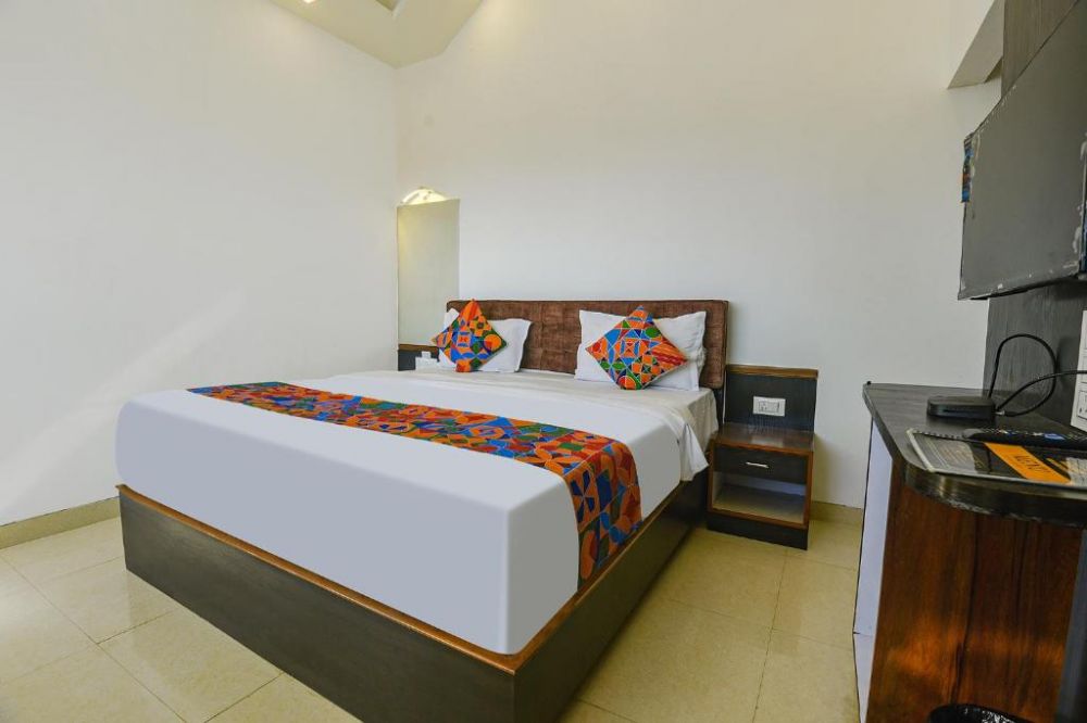 Deluxe AC, WS Beach Resort And Spa 3*