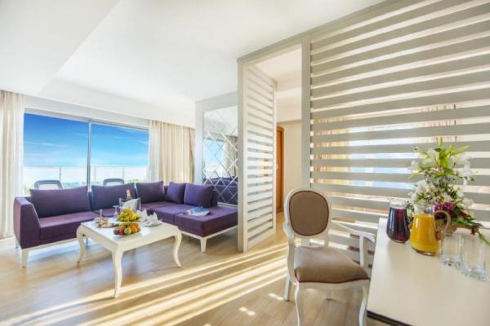 King Suite, Port Nature Luxury Resort & SPA 5*