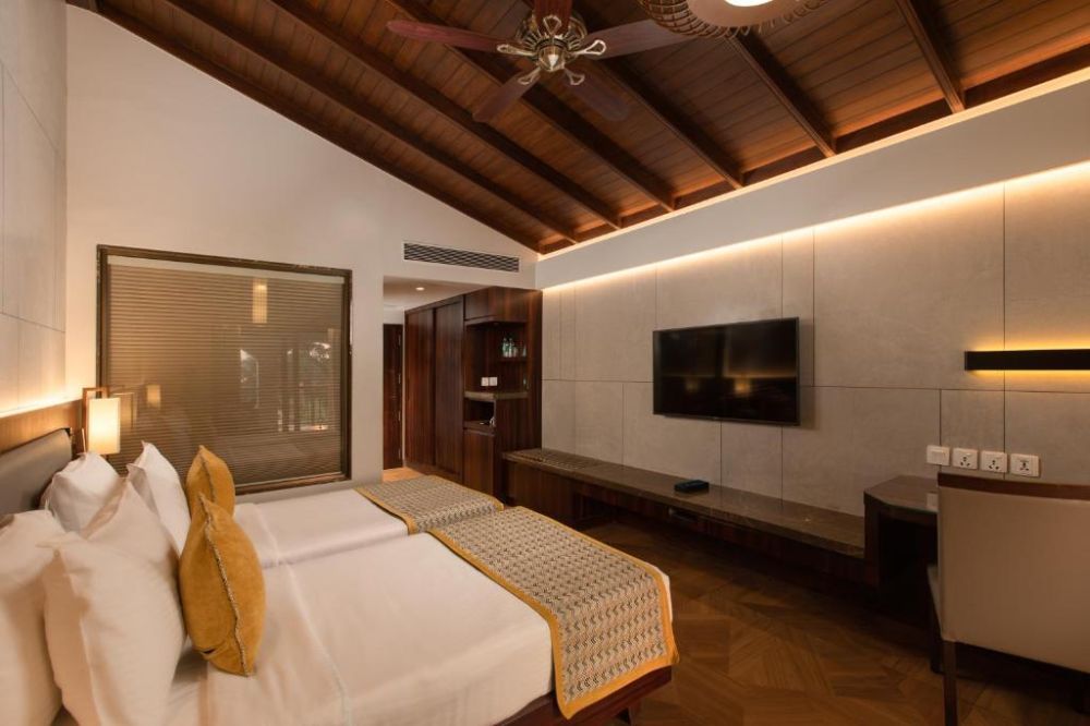 12 Ocean View Room, Kenilworth Resort & Spa Goa 5*