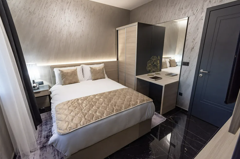 3 Bedroom Presidential Suite Sea View, Kruso Garni Hotel 4*