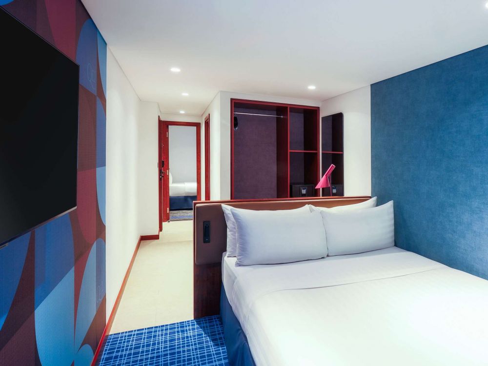 Standard Family Room, Queen Elizabeth 2 Hotel 4*