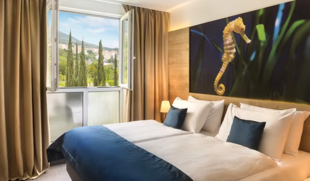 COMFORT double/twin room with street view, Remisens Hotel Epidaurus 3+