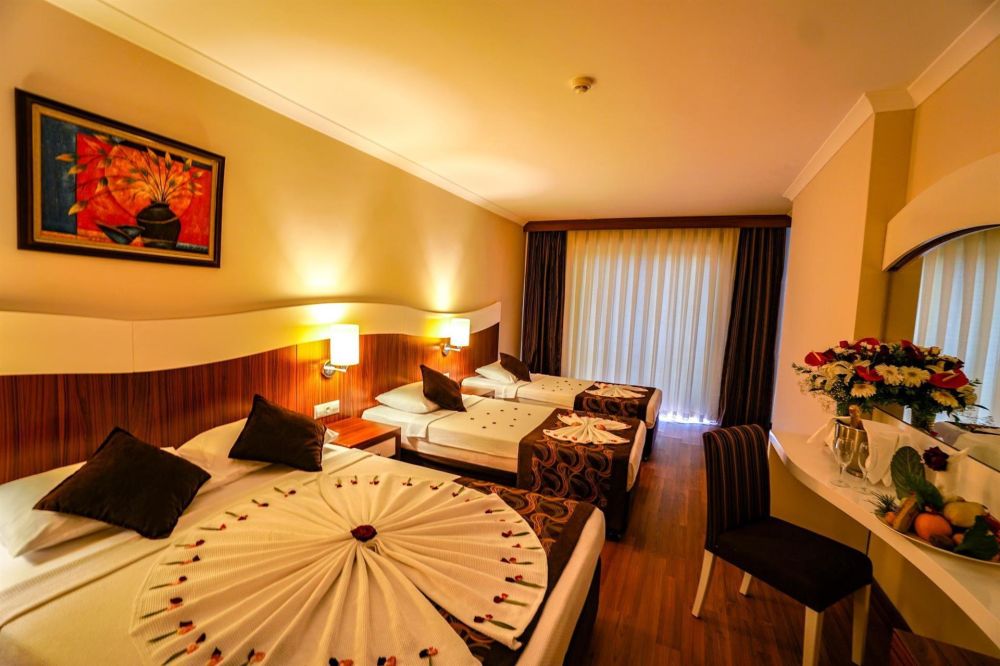 Family Large Room, Throne Beach Resort Hotel 5*