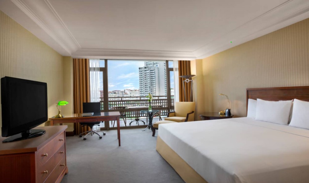 Guest Room CV, Hilton Istanbul Bosphorus 5*