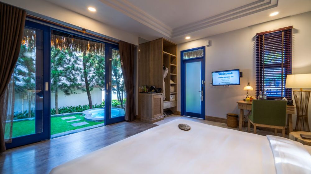 Bungalow with Jacuzzi, L’Azure Resort & Spa Phu Quoc 4*