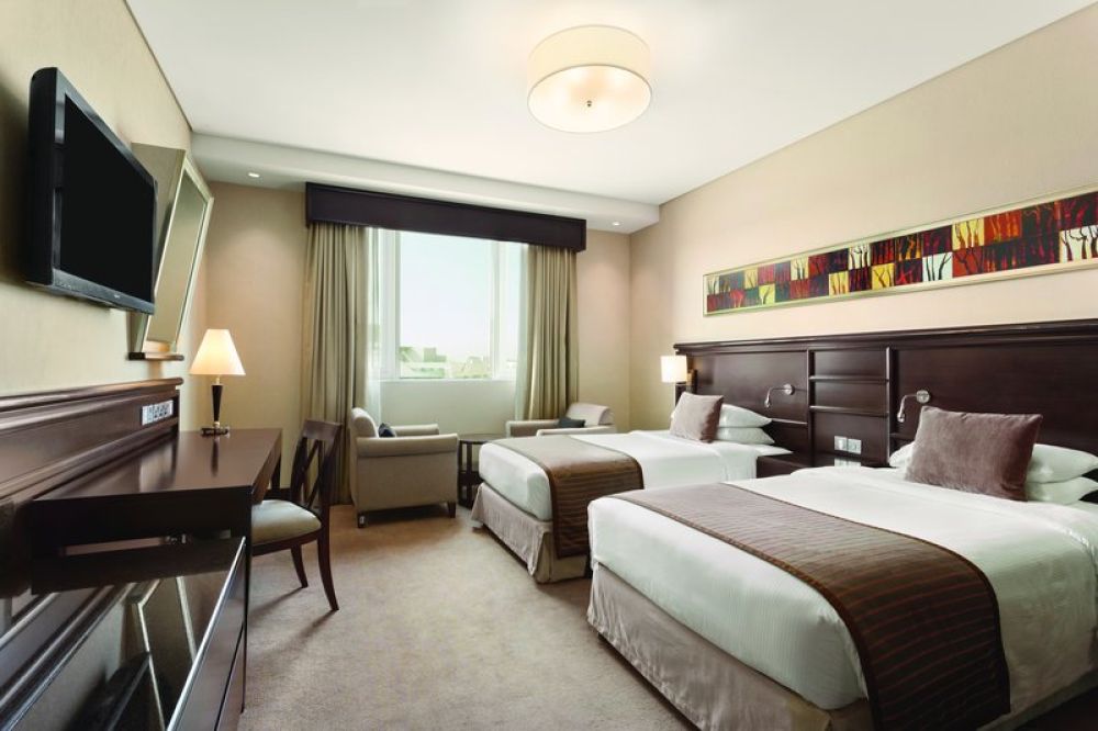 Deluxe room, Crowne Plaza Dubai Jumeirah (ex. Ramada By Wyndham Jumeirah Hotel) 5*