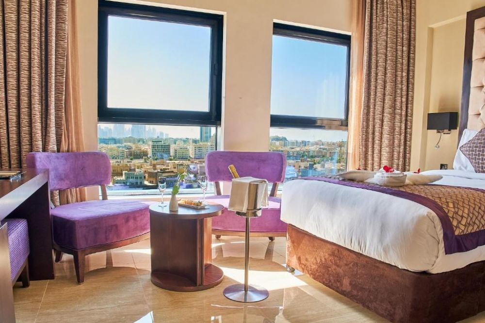 Studio Suite, Carlton Dubai Creek Hotel 4*