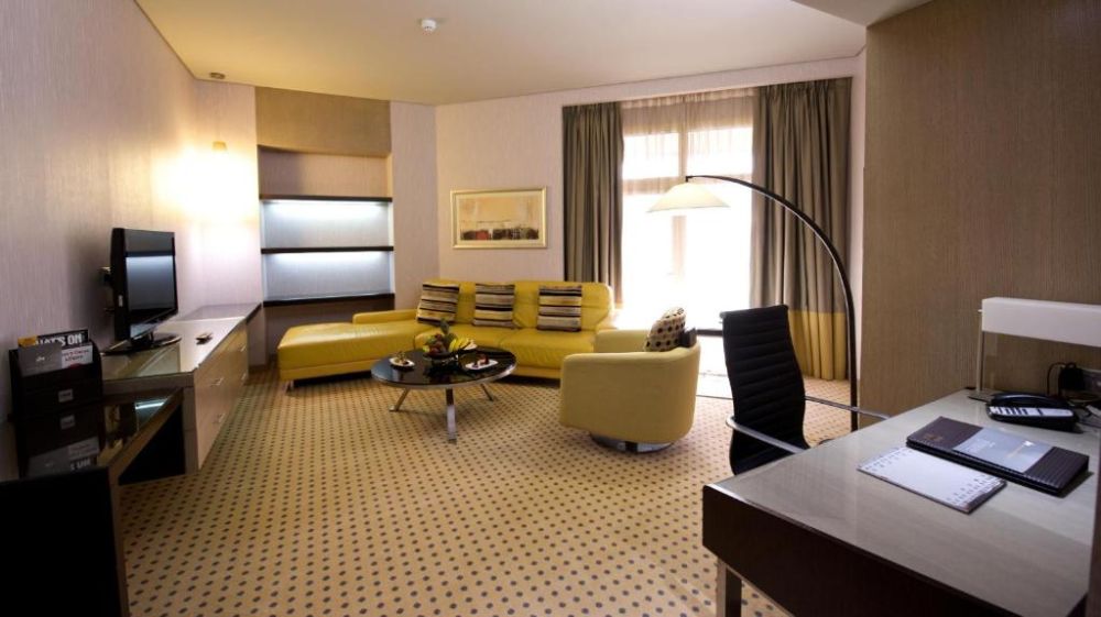 Junior Suite, Time Grand Plaza Hotel Dubai 4*