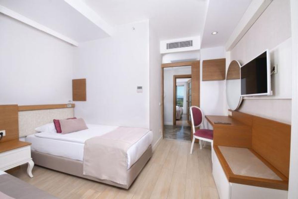 Family Room, Port Nature Luxury Resort & SPA 5*