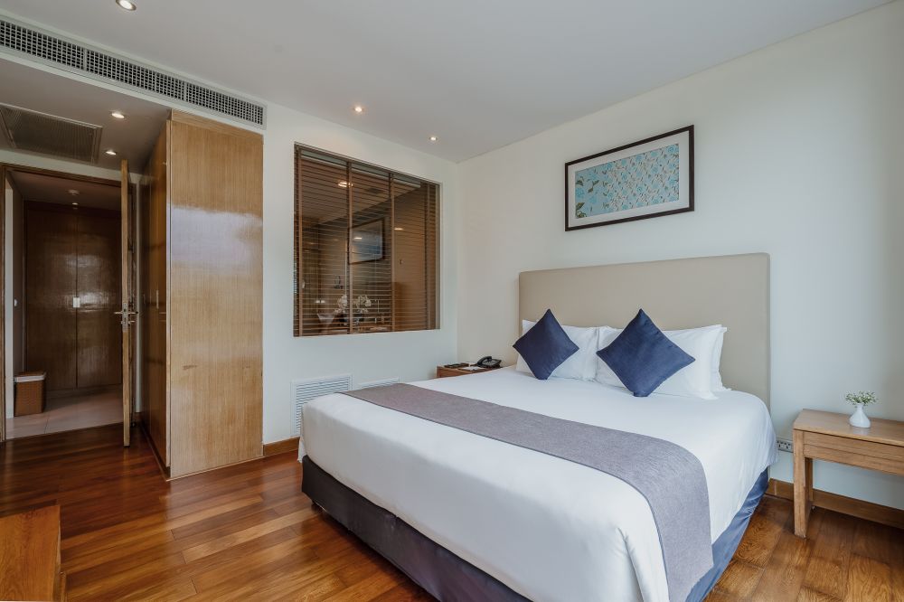 1-Bedroom Suite with Kitchen (Without or with balcony), Splash Beach Resort Maikhao Phuket 5*