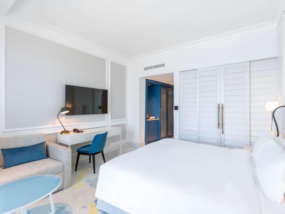 Luxury Club Room, Sofitel Dubai Jumeirah Beach 5*