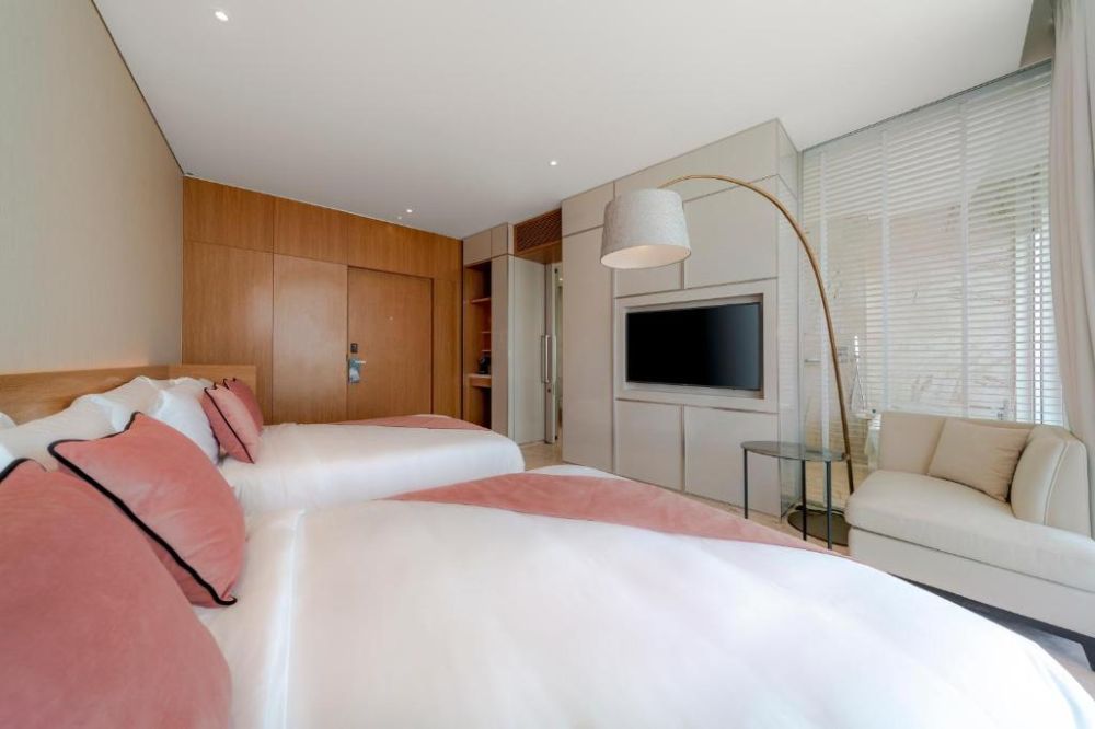 Superior Room, Five Jumeirah Village Dubai 5*
