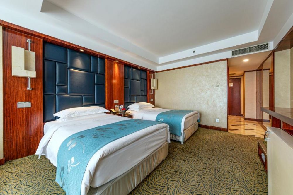 Standard, Kuntai Royal Hotel 5*
