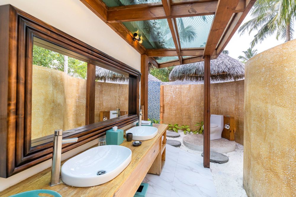 3-Bedroom Royal Beach Suite With Infinity Pool, Kihaa Maldives 5*