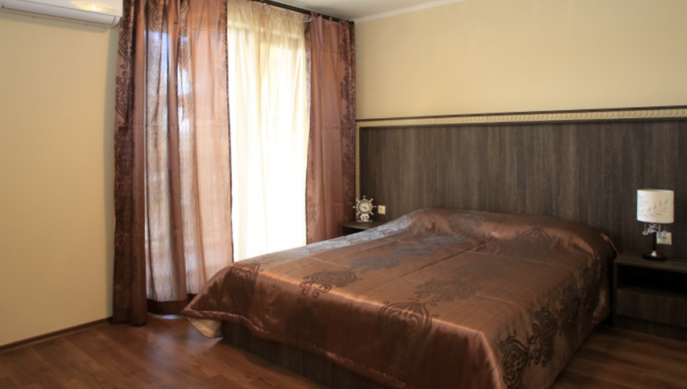 One Bedroom Apartment, Argisht Palace 3*
