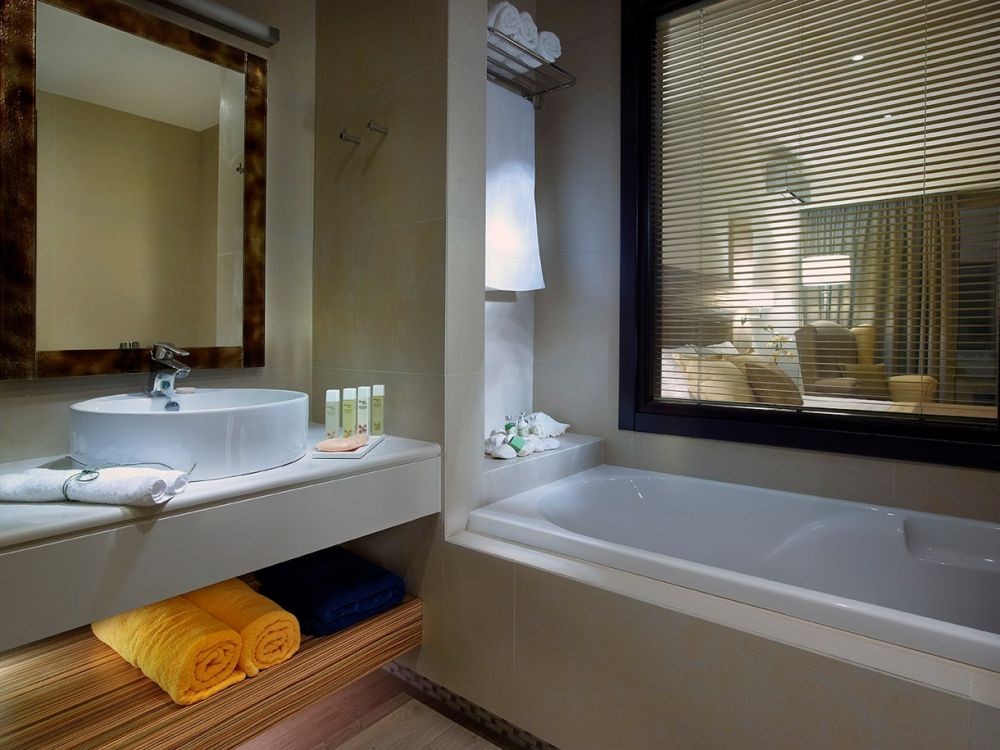 SUPERIOR ROOM MOUNTAIN VIEW, Filion Suites Resort & Spa 5*