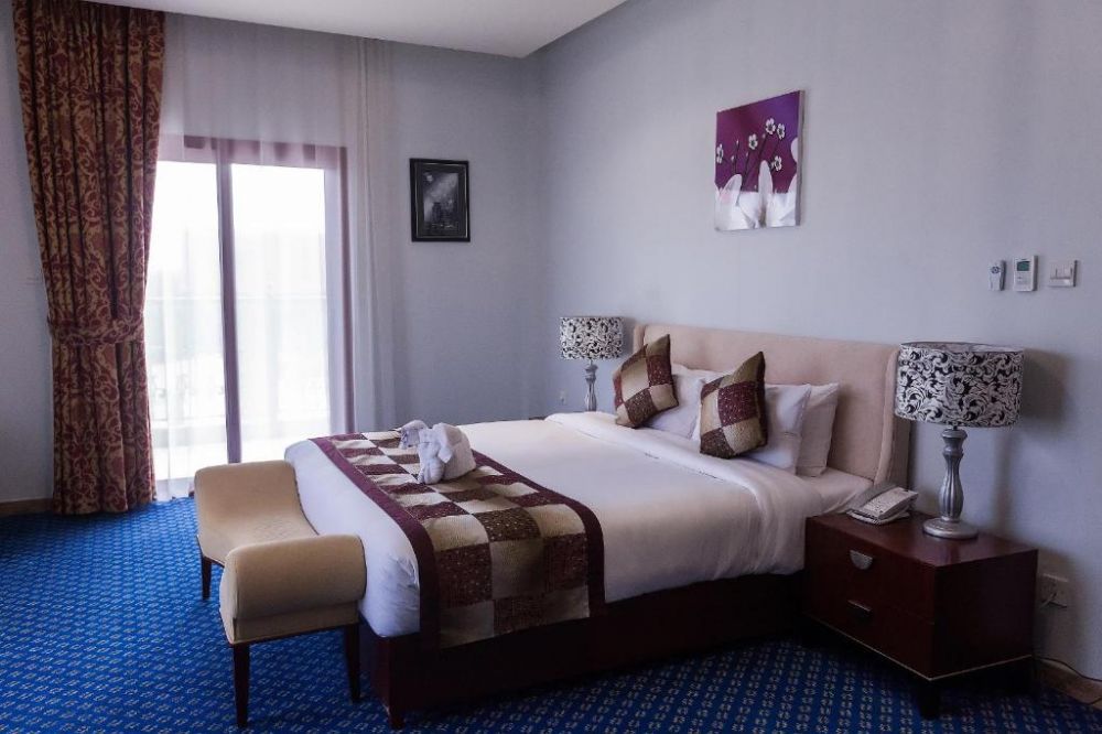 Executive Suite, Red Castle Hotel 4*