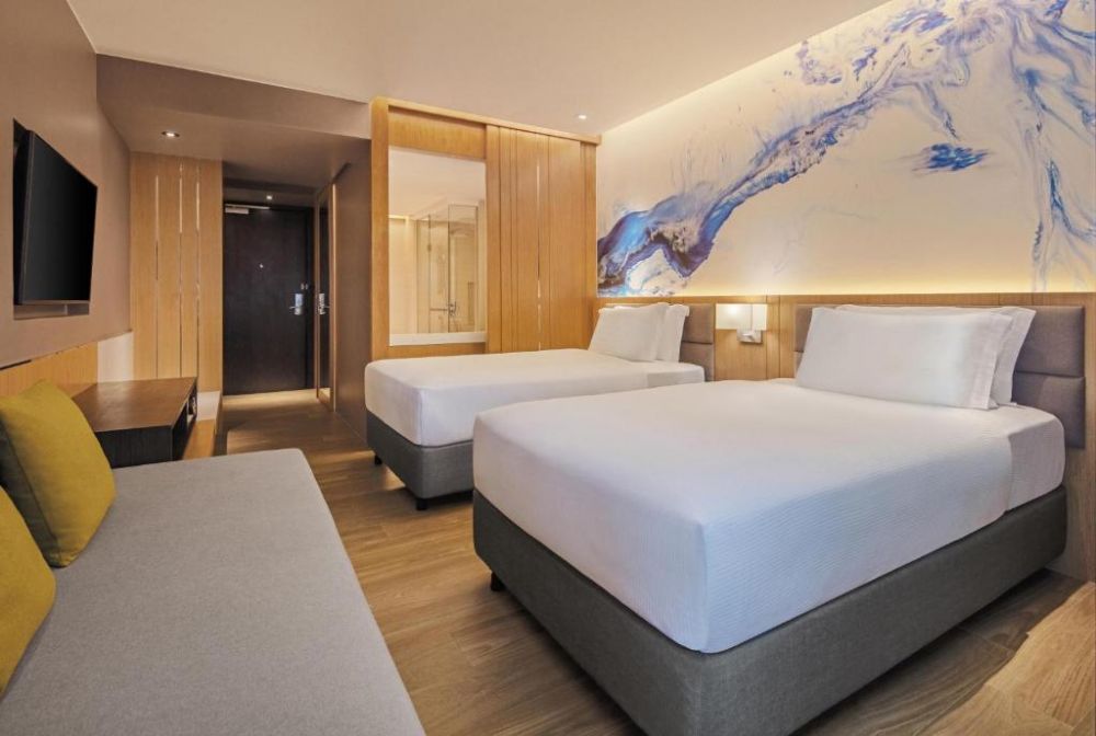 Premium Balcony Room, DoubleTree by Hilton Phuket Banthai Resort 4*