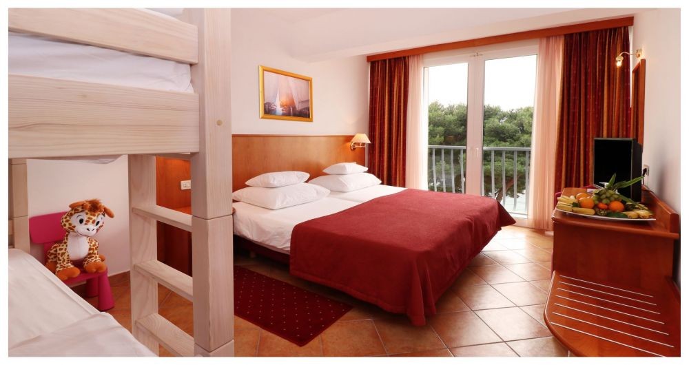 Mini Family Room Premier, Hotel Zora 4*