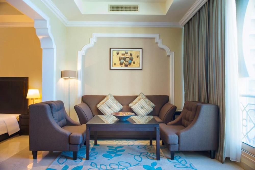 Deluxe King/ Twin Room, Al Hamra Residence 4*