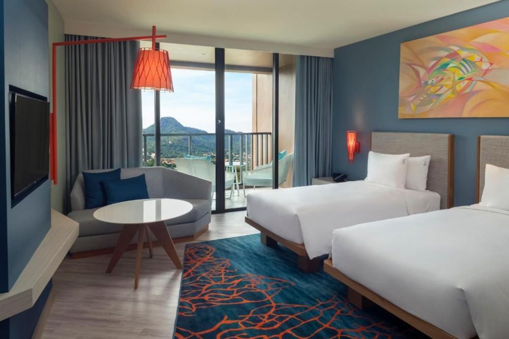 Standard Ocean View/ Mountain View, Holiday Inn Vana Nava 5*