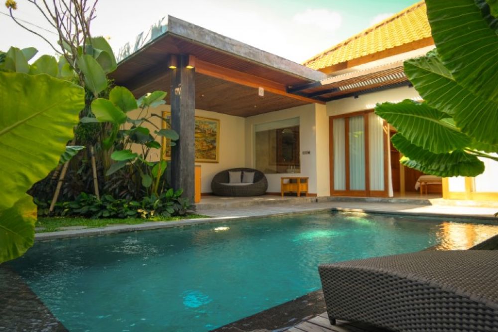 Japa One Bedroom Private Pool Villa, Japa Suites & Villas 5*
