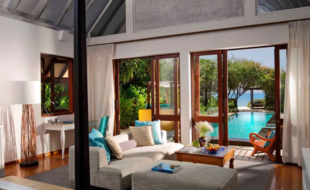 Beach Villa with Pool, Four Seasons Landaa Giravaru 5*