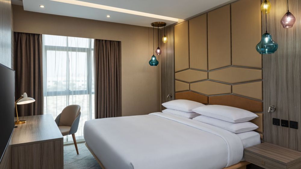 One Bedroom Suite, Four Points by Sheraton Production City 4*