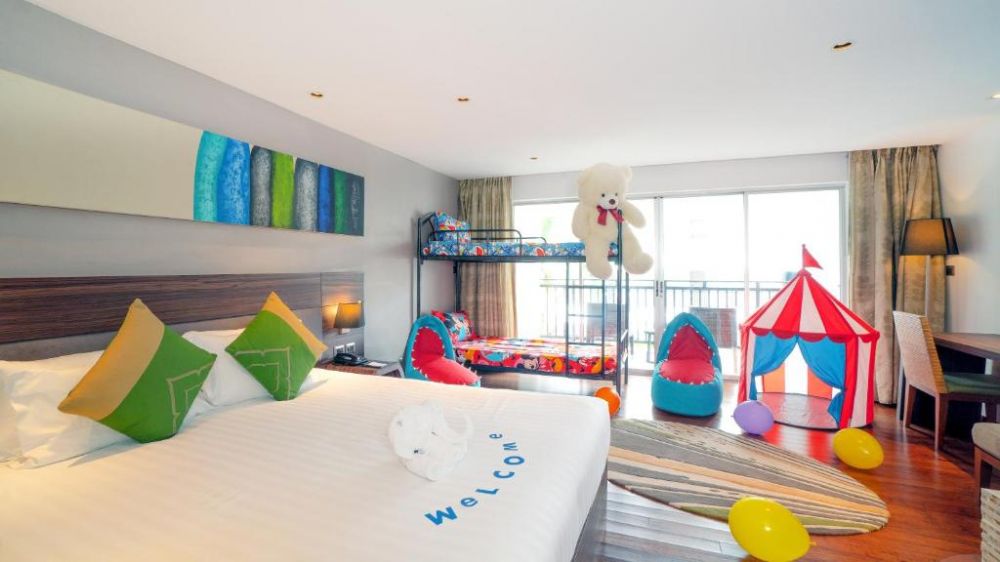 Family Fun Junior Suite, Holiday Inn Resort Phuket Karon Beach (ex. Destination Resorts Phuket Karon Beach) 4*