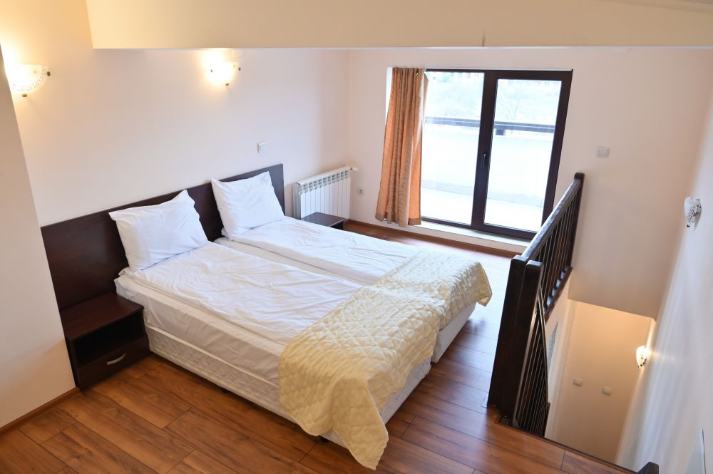 2 bedroom Apart, Orbilux Hotel 3*