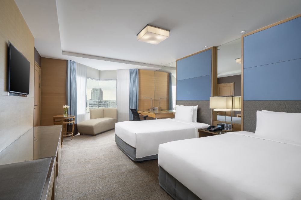 Premium Room, Holiday Inn Silom, Bangkok 4*