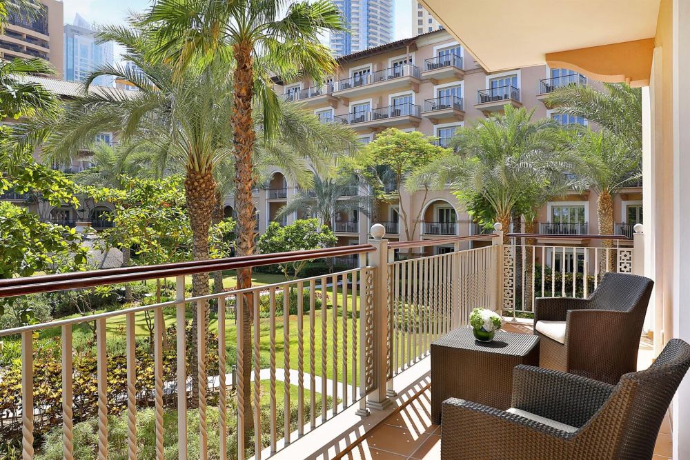 One Bedroom Gulf Suite, The Ritz-Carlton, Dubai 5*