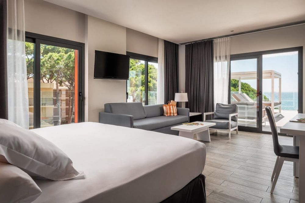 Deluxe Junior Suite, Estival Centurion Playa 4*