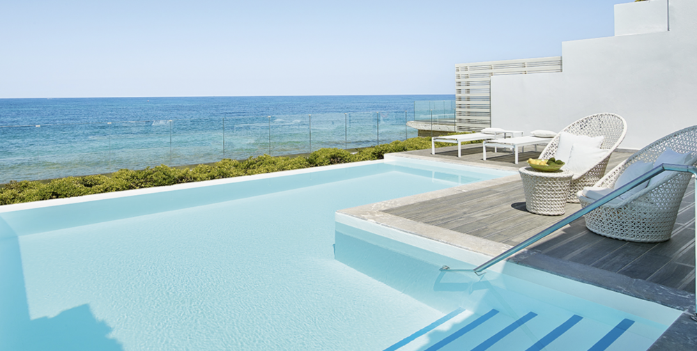 VILLA WHITE SEAFRONT WITH PRIVATE POOL, Grecotel Lux.Me White Palace 5*