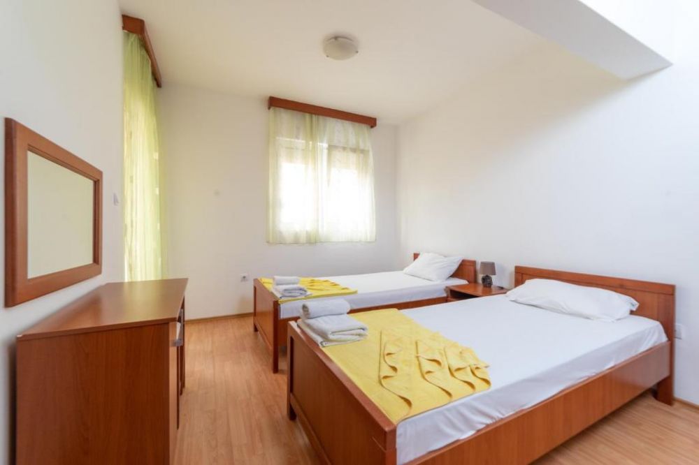 1 bedroom Apartment, Jovan Apartments 3*