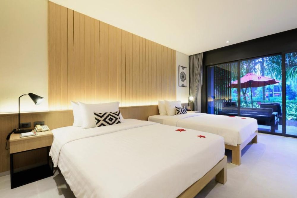 Deluxe Lanai Room, Ramada Resort, Khao Lak 4*