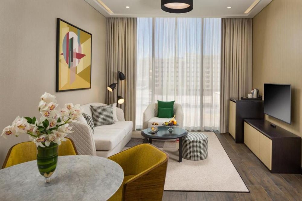 Premium Suite, Millennium Al Barsha Hotel 4*