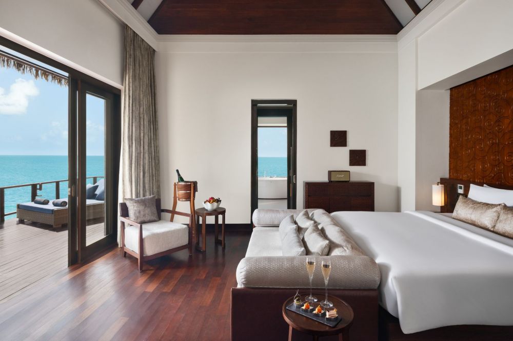 Ocean Residence with Infinity Lap Pool (18+), Heritance Aarah 5*
