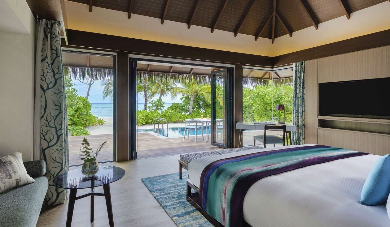 Beach Pool Villa, Pullman Maldives Maamutaa 5*