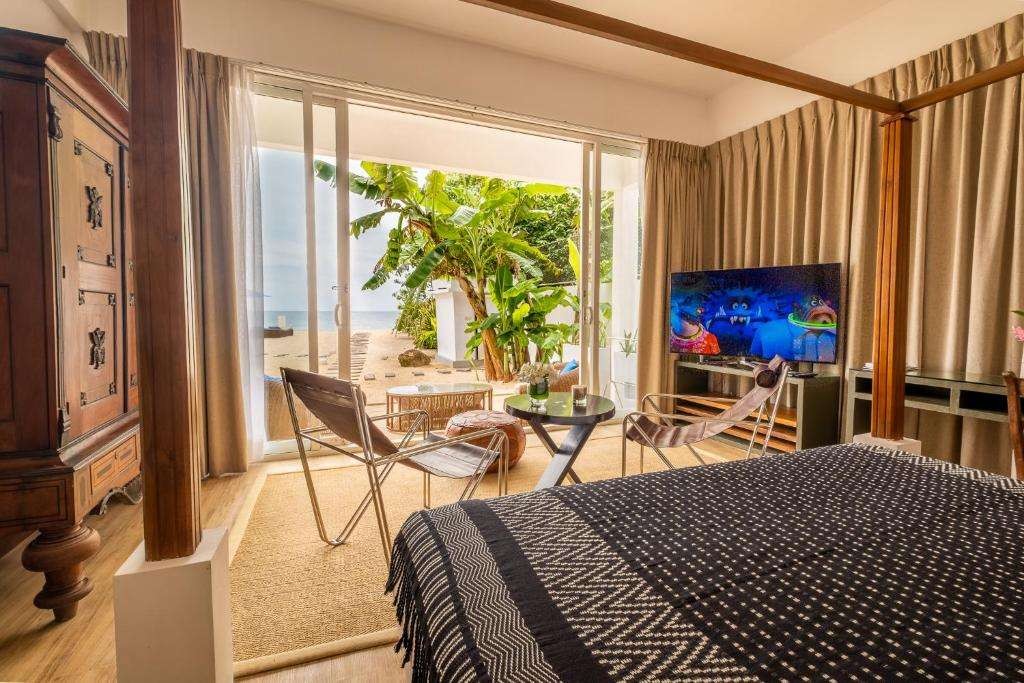 Ocean Terrace Suite, The Beach House Mirissa by Reveal Collection 5*