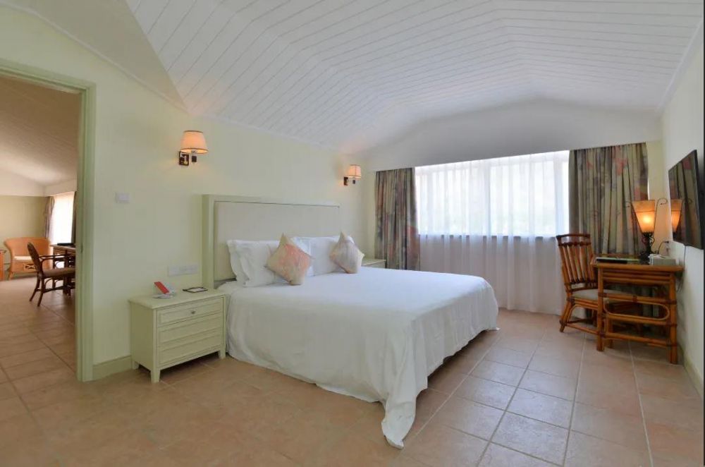 Quadruple Suite, Golden Palm Resort 4*