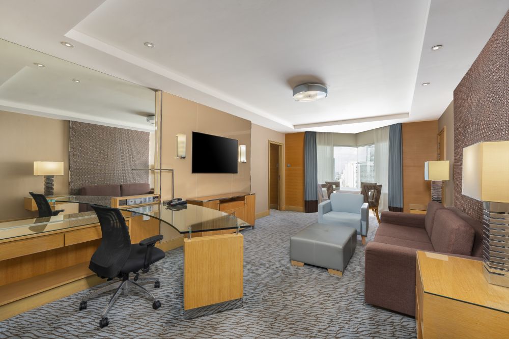 Premium Suite, Holiday Inn Silom, Bangkok 4*
