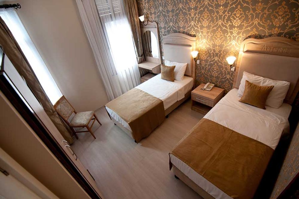 Standard Room, Artefes Hotel 4*