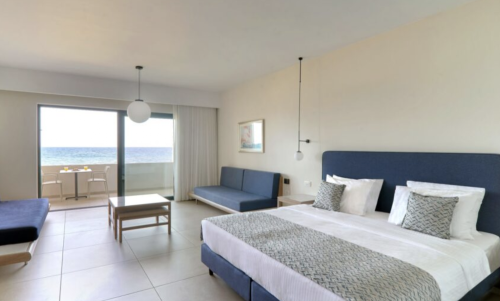 Superior Room with Sea View, Silver Beach 4*