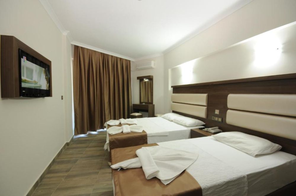 Standard Room, Adler Hotel 3*