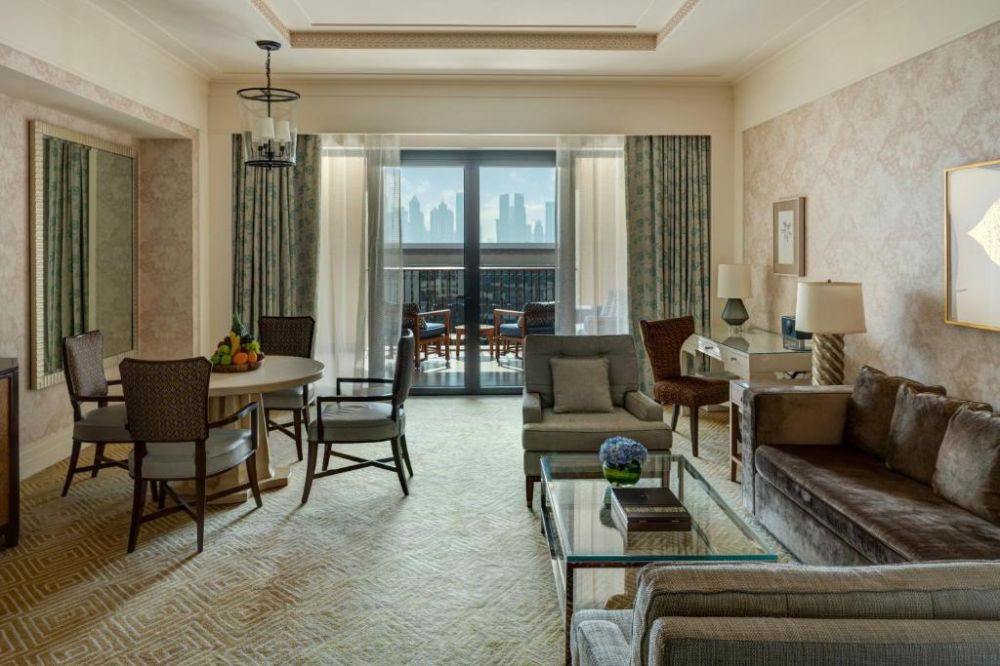 Jumeirah Skyline/ SV Suite, Four Seasons Resort Jumeirah 5*