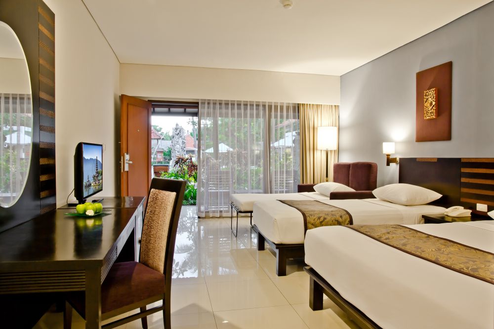 Deluxe Family Pool View, Bali Rani Hotel 4*