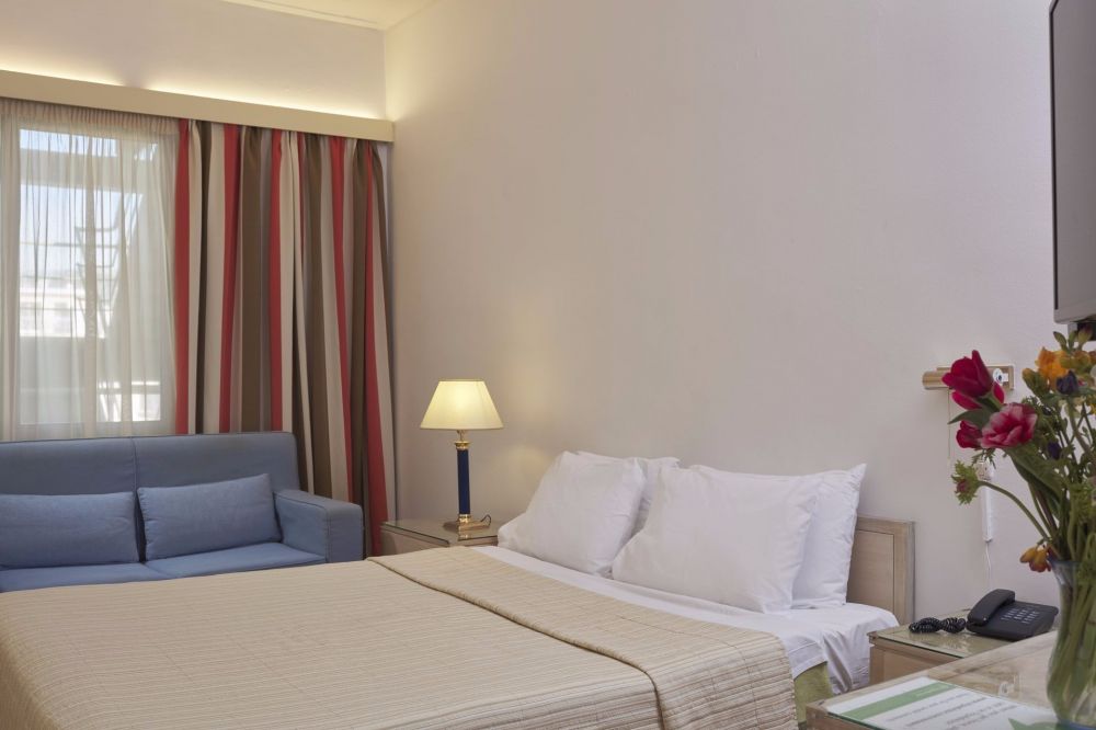 Standard DBL/QDRPL Room, Candia Hotel 4*