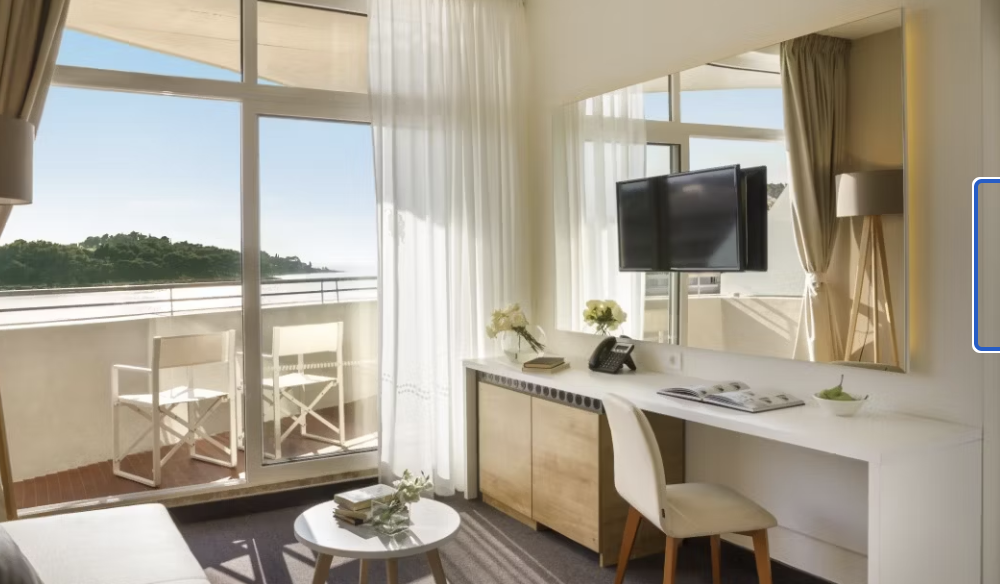 Junior SUITE with sea view and balcony, Remisens Hotel Albatros 4*